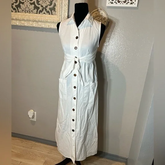 Rabbit Rabbit Rabbit White Button-Front Maxi Dress - Picture 3 of 15